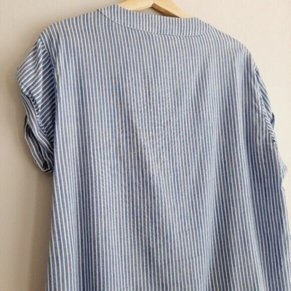 GAP Popover Short Sleeve V-Neck Blouse Blue & White Stripes Sz S - Picture 10 of 13